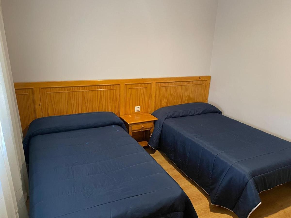Hostal Cid Ourense Ngoại thất bức ảnh